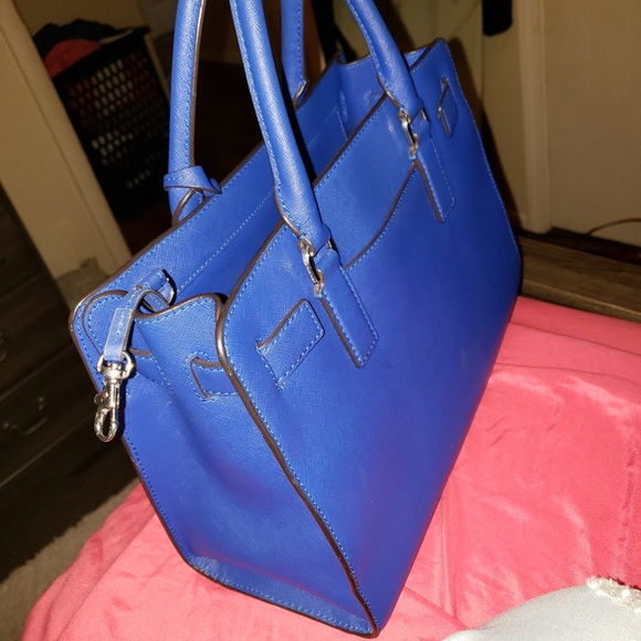 Michael Kors hand bag - Picture 2 of 4